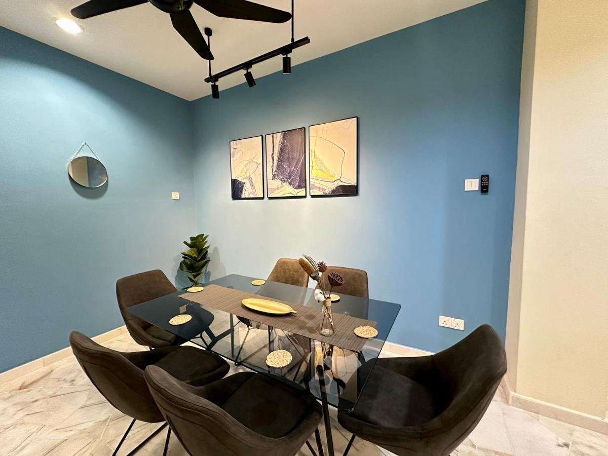 Yolo2 4br 14pax Neartc, Dinosaurland, Ps4, Netflix Holiday home